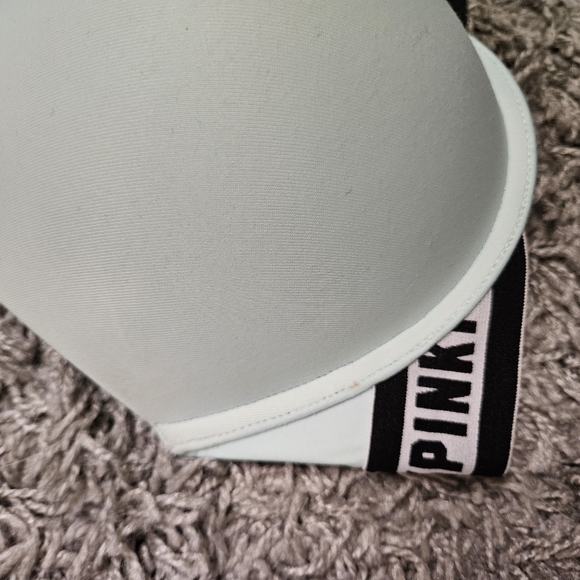 Pink Victoria secret wear everywhere push up bra - Picture 2 of 9